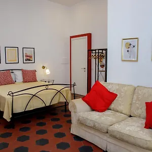 Euplea Bed & Breakfast